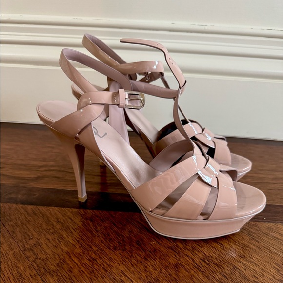 TRIBUTE PLATFORM SANDALS IN PATENT LEATHER
DARK PINK - Picture 2 of 2